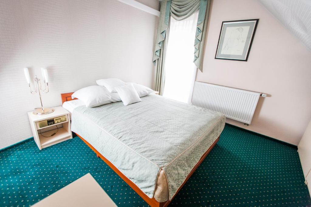 Hotel Court Wellness&Spa Kedzierzyn-Kozle Room photo